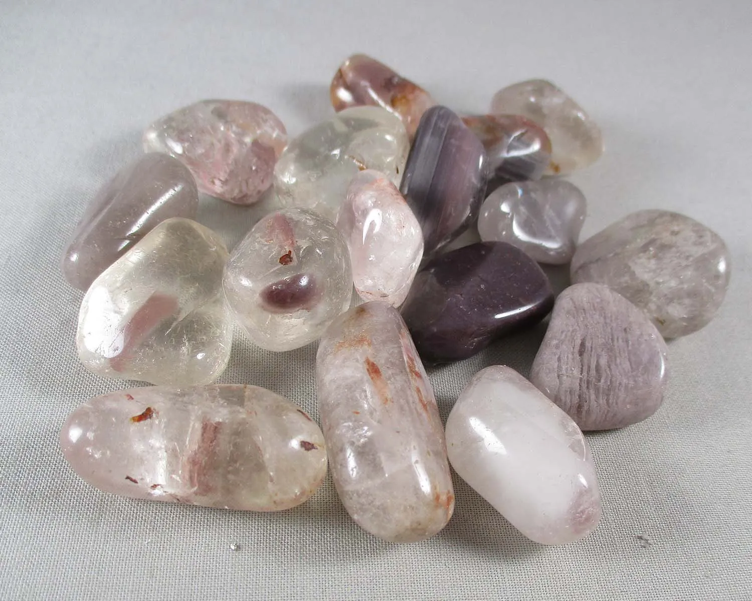 50% OFF!  Lithium Quartz Polished Stone (Large) 1pc T853
