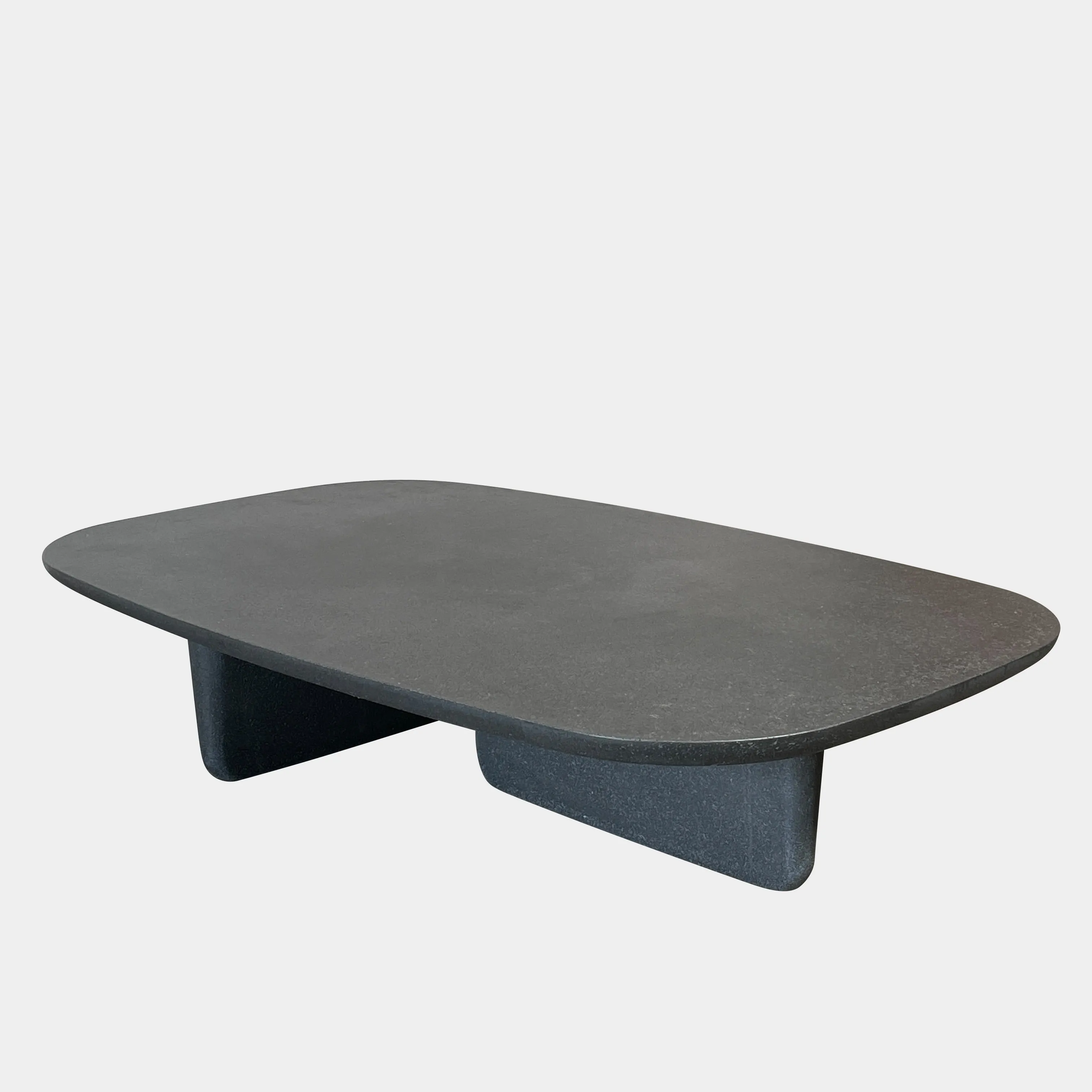 B&B Italia Tobi-Ishi Outdoor Coffee Table (hold)