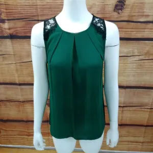 FUN 2 FUN GREEN & BLACK TOP SIZE XS TCC