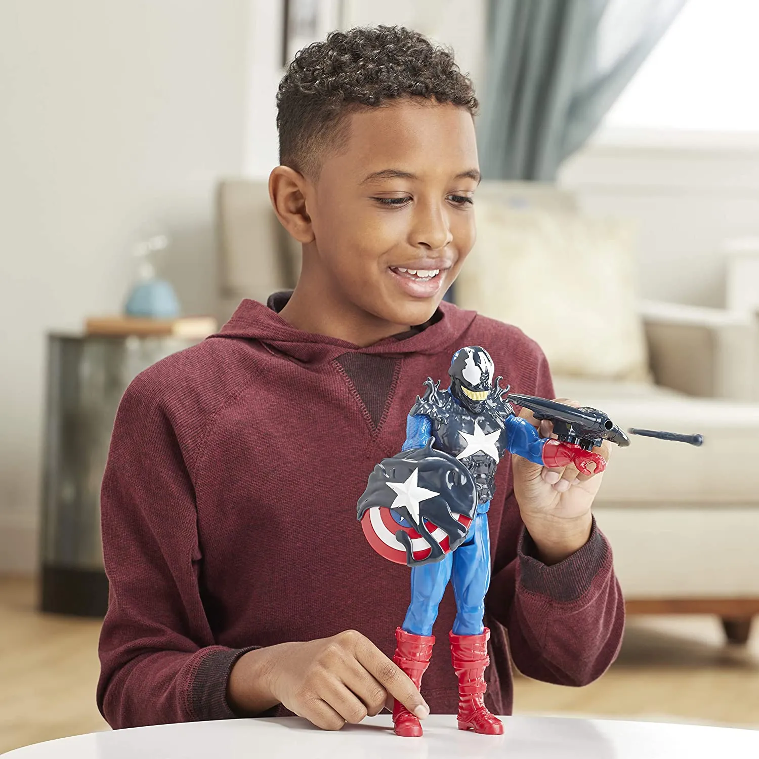 Hasbro Spider-Man Maximum Venom Titan Hero Venom Captain America with Starter, Projectile, 6 Accessories, Age 4 