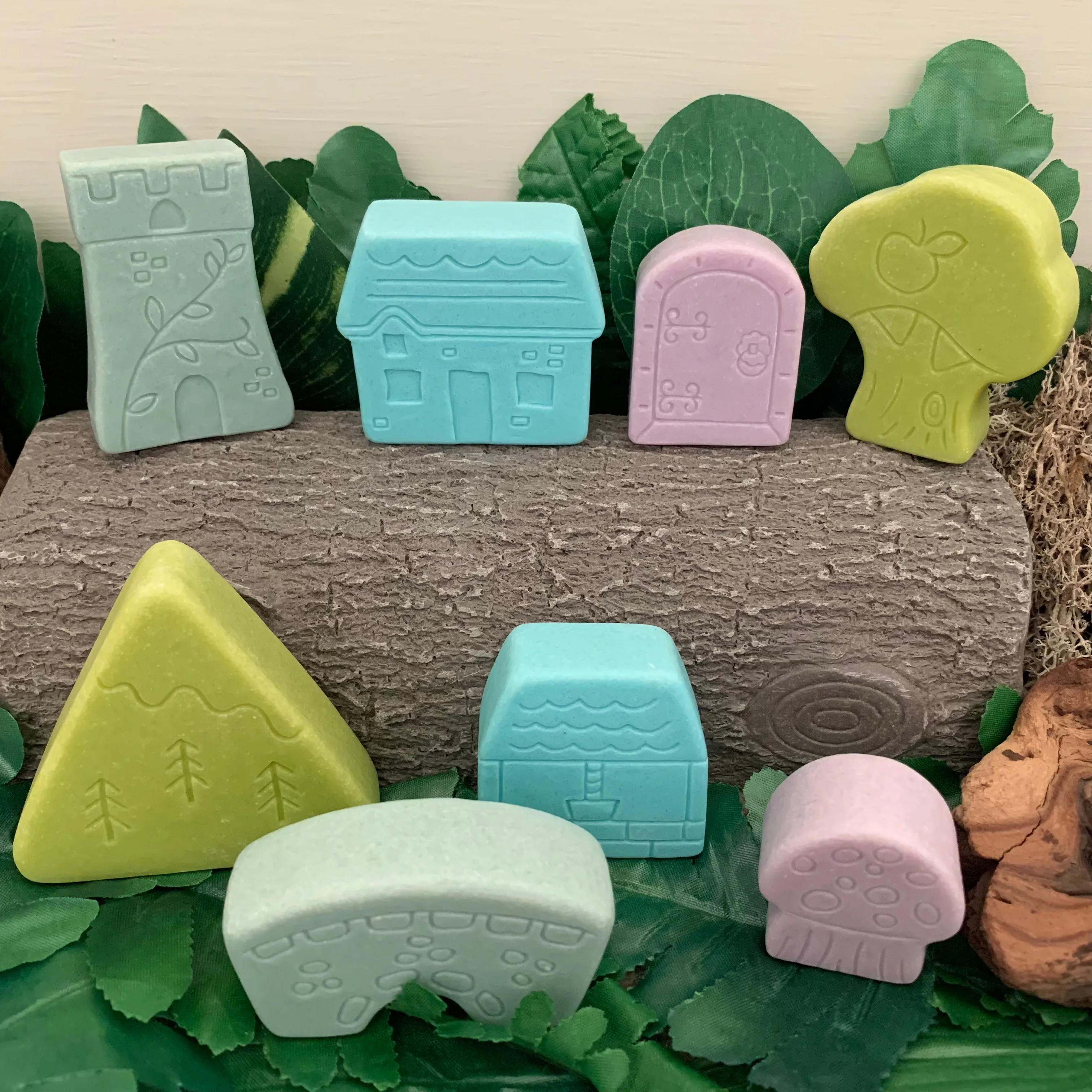 Little Lands – Enchanted World